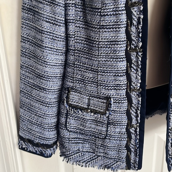 White House Black Market jacket - Picture 3 of 12